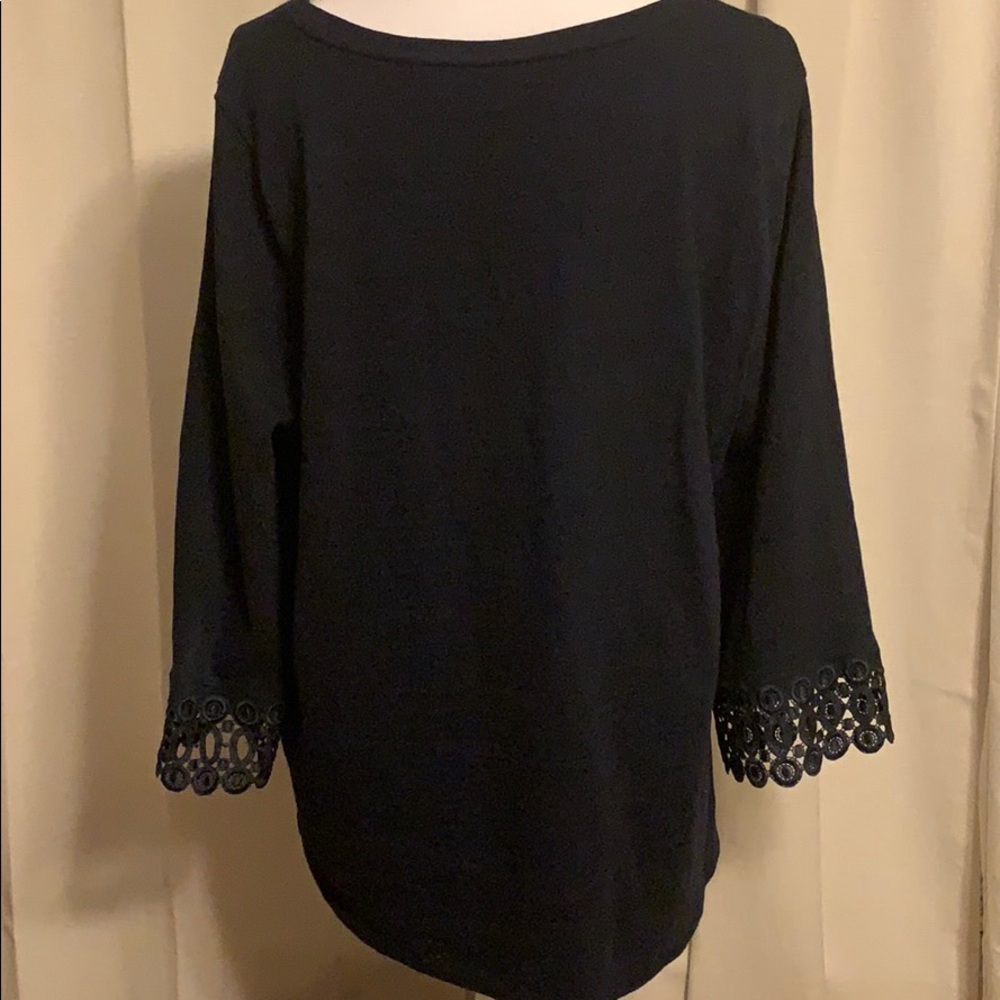 Loft blue sweater like new. Size XL.
